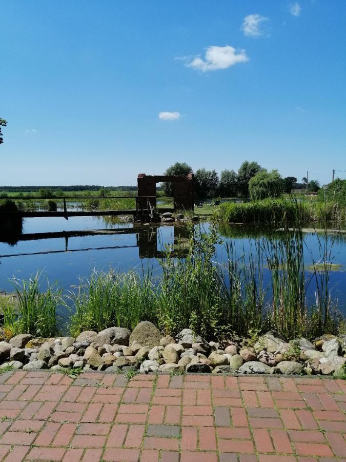 Landhotel Kreien Екстериор снимка